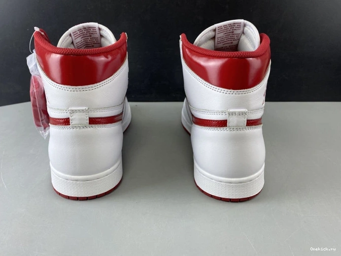 One Kick Red Air 555088-103 Jordan 1 Metallic Retro (2017) 0806